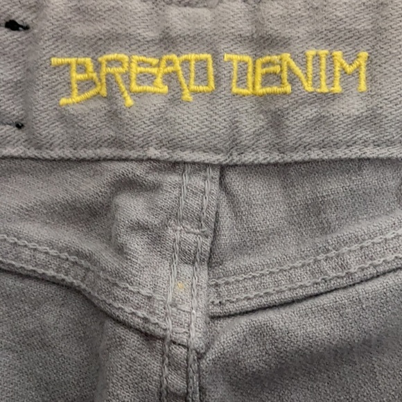 NEW Bread Denim Revolve Gray Jean Shorts w/ Back Pocket Zipper Detail Sz. 28 - Picture 4 of 4
